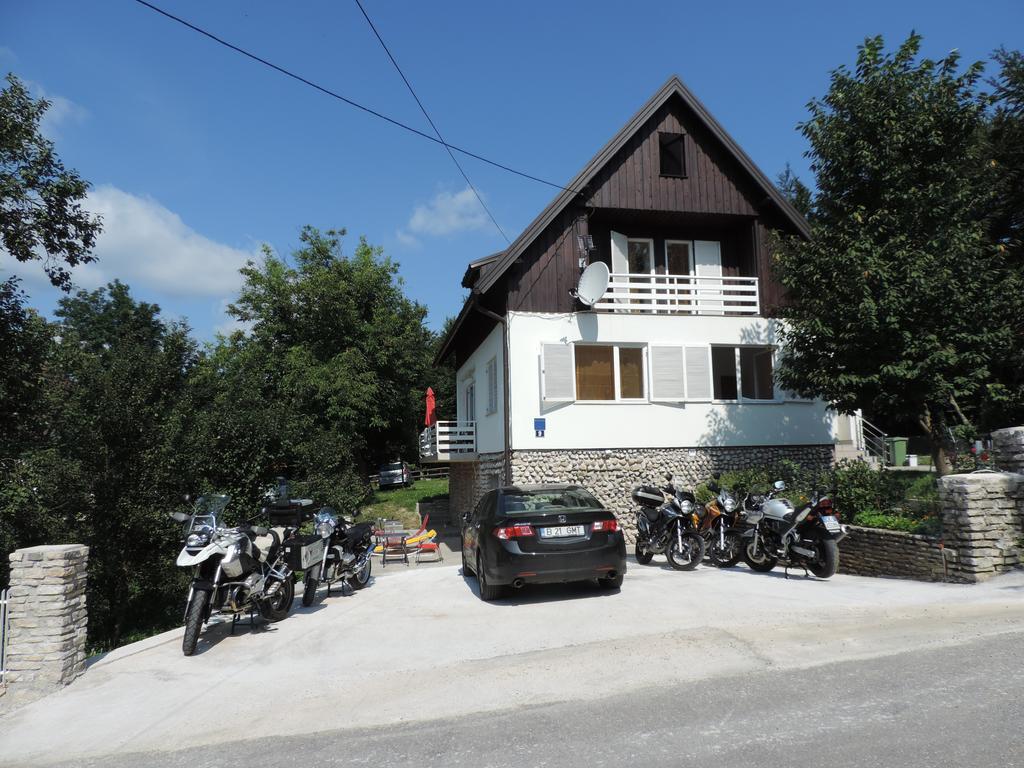 Guesthouse Nikola Plitvicka Jezera Exterior photo